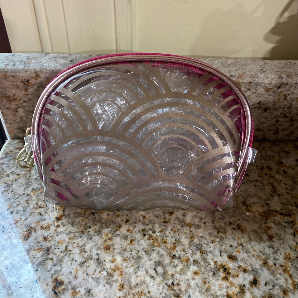 Adrienne Vittadini Makeup mini Bag